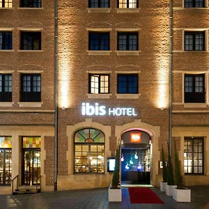 3* מלון Ibis Off Grand'place
