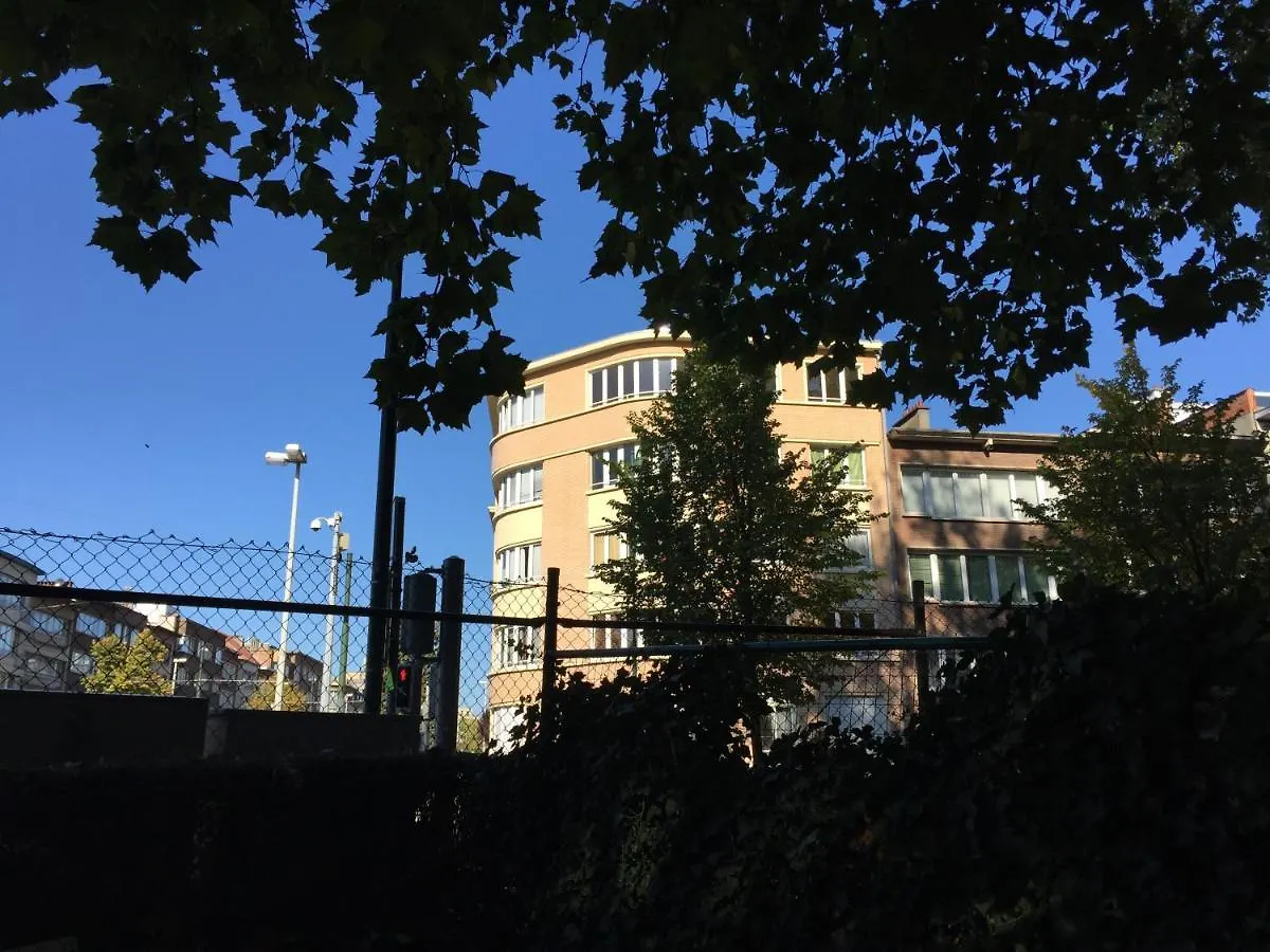 50's studio Parc Marie-Josée Bruxelles